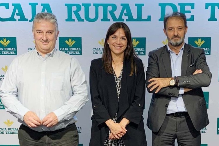 Interpeñas y Caja Rural firman  un convenio de colaboración
