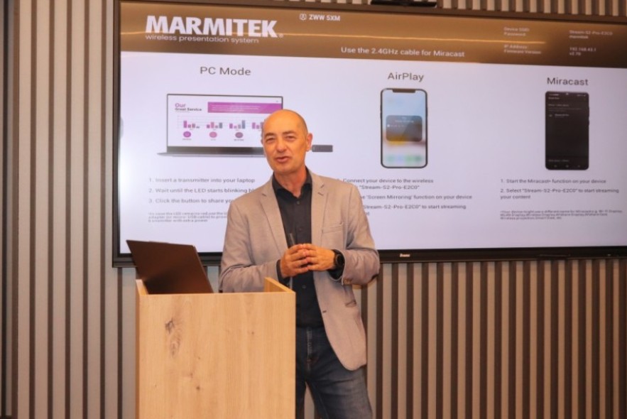 Román Abadías, ingeniero y subdirector del Teltronic: “Mi sueño es fusionar mi trabajo con la física cuántica. Me encantaría crear esa tecnología”