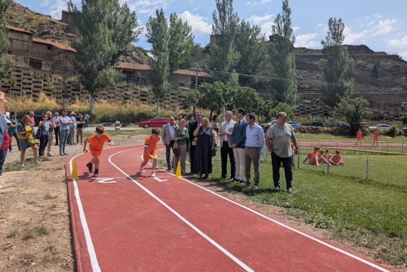 Alcalá estrena unas pistas de atletismo que serán la puerta a los entrenamientos de altura