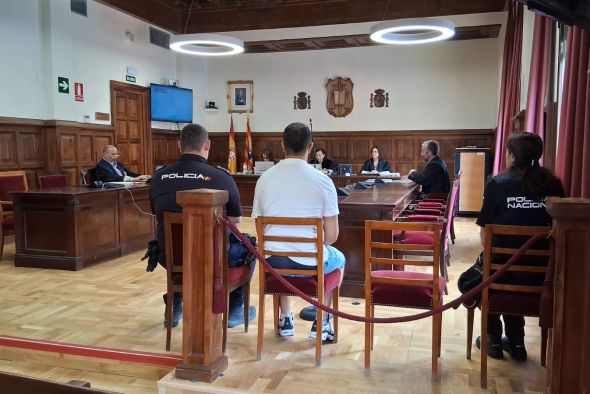 Piden cinco años de prisión para un hombre por delitos de tráfico de drogas y lesiones