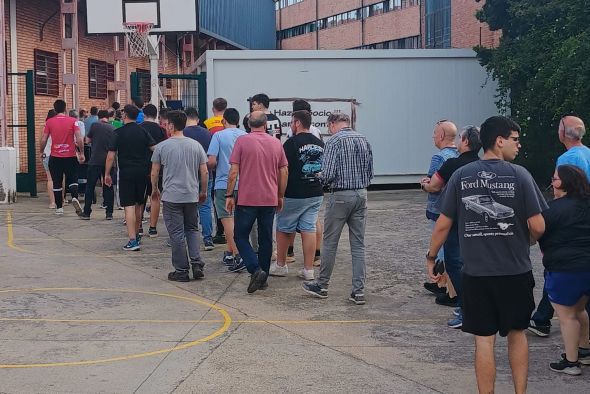 El CD Teruel formaliza su inscripción en la liga y sigue echando cuentas