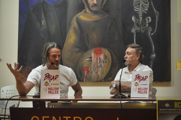 Calanda cierra hoy su festival con un final de ensueño: tambores, orquesta y pelis de Buñuel