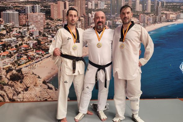 El Taekwondo Ciudad de Teruel se trae para casa un par de medallas de oro