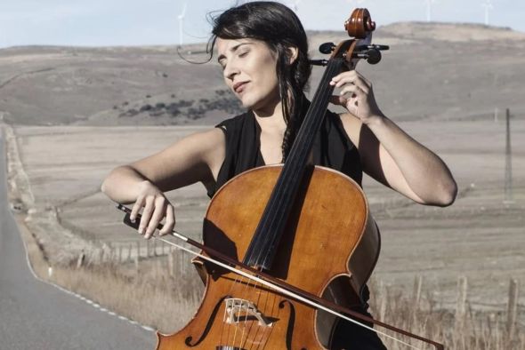 Iris Azquinezer llevará ‘Hierro y verde’ hasta  la Colegiata de Bolea