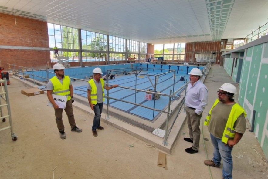 Las obras de la piscina climatizada de los Planos finalizarán el próximo mes de noviembre