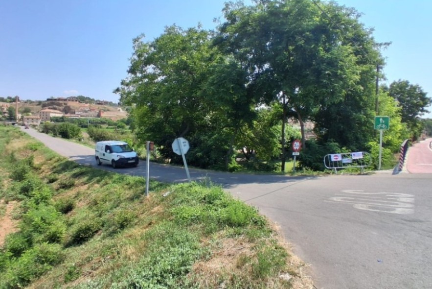 El Camino de Capuchinos se corta al tráfico este miércoles durante un mes