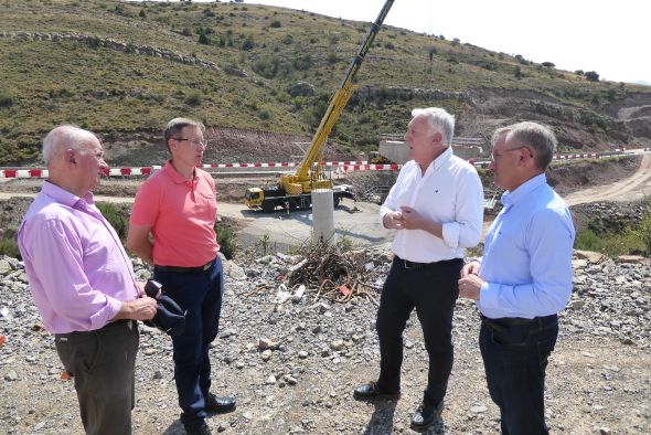 Las obras del Plan de Carreteras del itinerario este-oeste en la provincia estarán acabadas un año antes