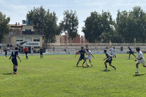Empate sin goles en el duelo entre Andorra y Racing Zaragoza