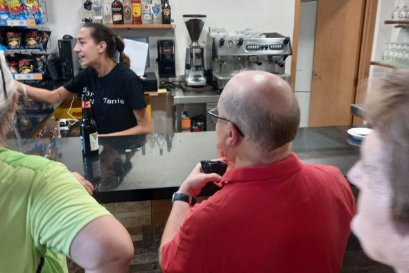 El bar de Vivel del Río inicia una nueva etapa después de estar cerrado durante un mes y medio