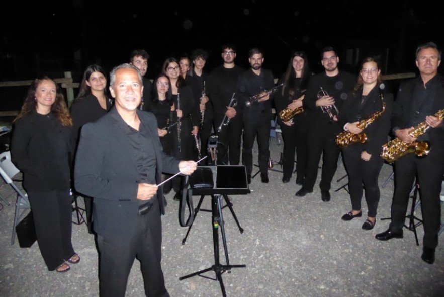 Toni Villanueva, director de la Banda Sinfónica Ciudad de Jaén:  “Tocar bajo las estrellas ayuda  a que la música y cómo la transmitimos sea muy diferente”