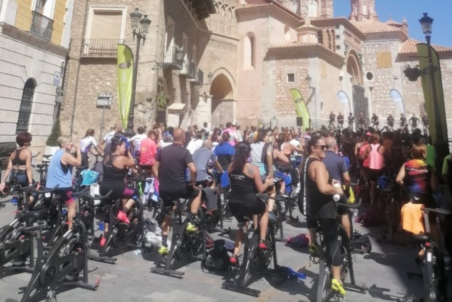 Pedaladas solidarias a beneficio  de Martina es mi Ángel