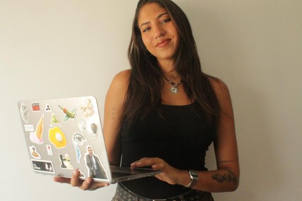 Estela Foj, diseñadora gráfica: “En Teruel existe muy poca preocupación por el diseño gráfico y eso frena los negocios”