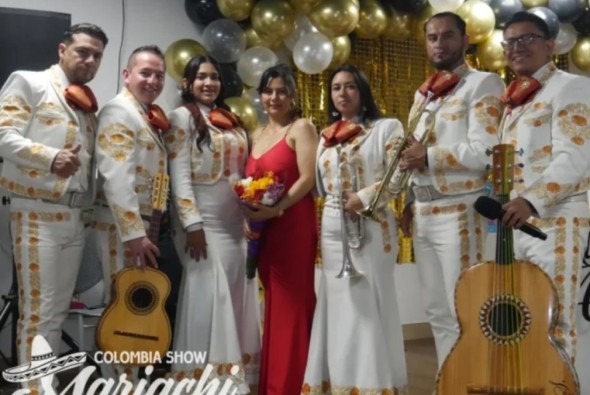 España es el tercer país mejor conectado con Colombia por avión: los turistas pueden disfrutar allí de las serenatas de los mariachis