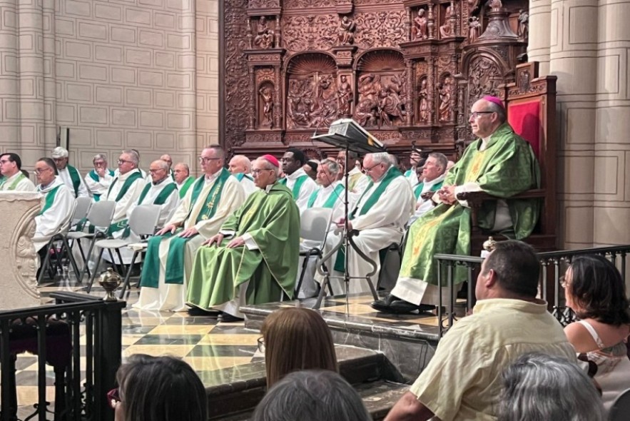 Satué invita a los feligreses a seguir con ilusión en su despedida como obispo de Teruel