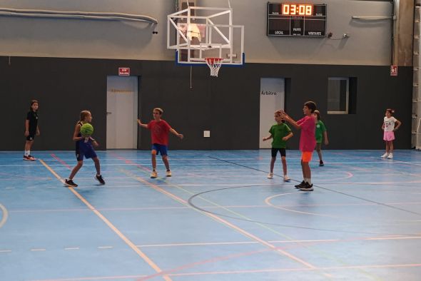 El pabellón de La Fuenfresca ya acoge equipos para empezar sus entrenamientos