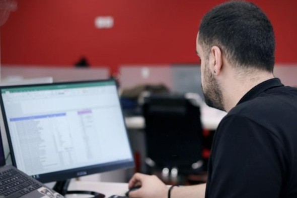 Todo lo que debes saber sobre la ley Crea y Crece y la factura electrónica obligatoria en 2025