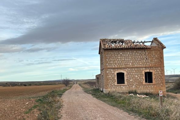 La rehabilitación de la vía verde Ruta del Carbón se prorroga hasta junio de 2026