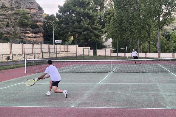 Guillermo Tena se hace con el Torneo de tenis de Alcorisa