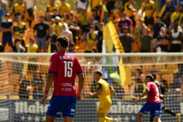 Un errático CD Teruel en lo defensivo cosecha su primera derrota del curso ante el Alcorcón (2-1)
