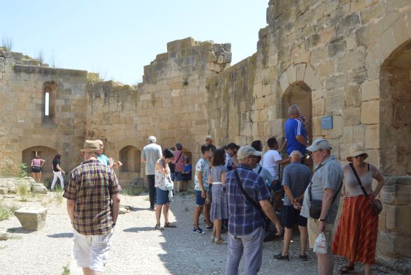 El castillo de Valderrobres incrementa un 34% las visitas estivales y apunta a 50.000 anuales