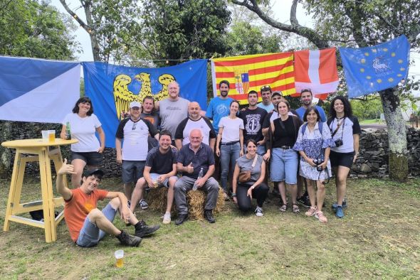 Siete parejas de Teruel asisten  al mundial de morra en Eslovenia