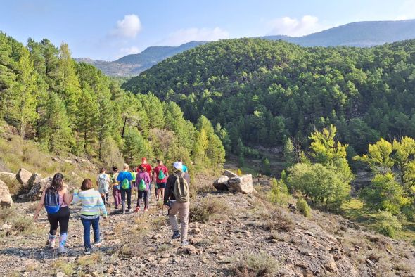 El Castellar organiza para el domingo 14 una ruta senderista hasta el nacimiento del río Malezas
