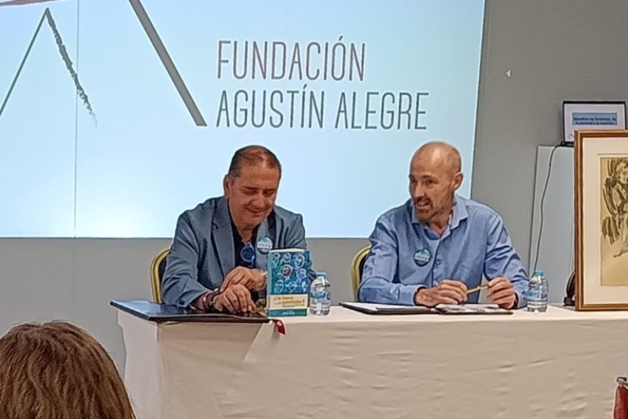 Óscar García Osuna, ‘coacher’ y escritor: “Saber cómo reaccionas ante  los eventos de la vida te permite evitar ser una víctima de la vida”