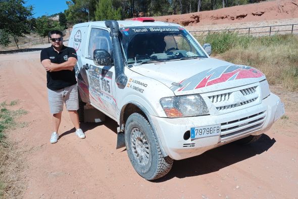 Ángel Giménez,  piloto turolense de Raid en Campeonato de España: “Al final esto es para la afición, siempre intentamos tener gestos para animarles y agardecerles”