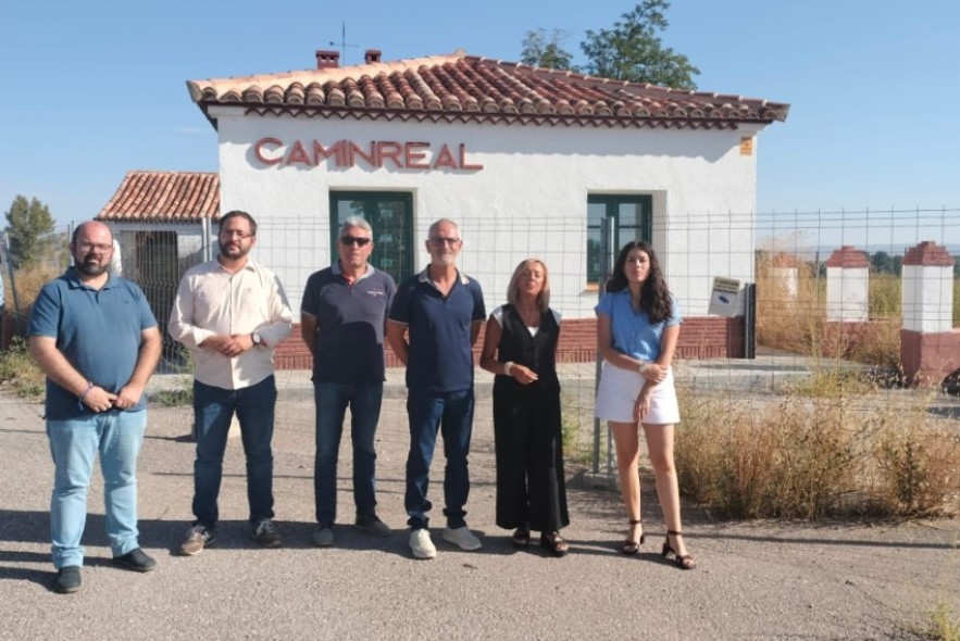 El PSOE critica que la dejadez del Gobierno de Azcón en la estación de Caminreal es una muestra de la desidia con las obras de Teruel