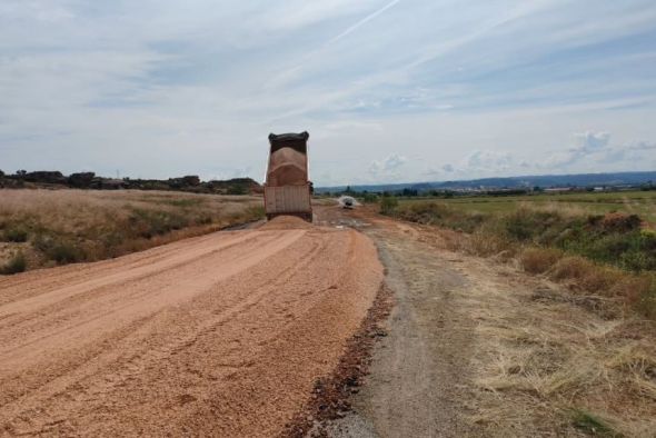 Alcañiz tendrá en un mes una nueva máquina para volver a impulsar la ‘operación caminos’