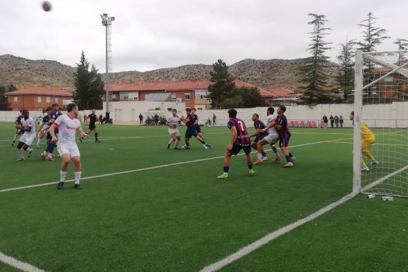 El Utrillas logra el empate (1-1) y hace por merecer un resultado mejor