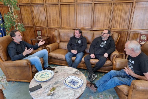 La Subdelegación del Gobierno explorará traer un guardia al cuartel de Muniesa en comisión de servicio