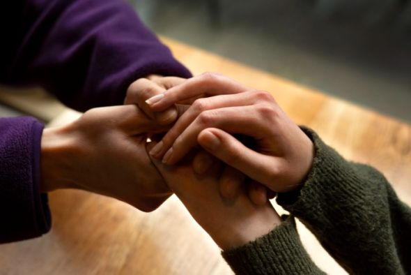 Quien no vive para servir, no sirve para vivir