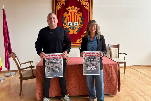 La feria de coleccionismo de Alcañiz se traslada a la Glorieta en su XVII edición