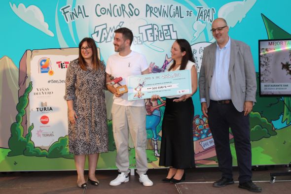 El restaurante OAK, de Valderrobres, logra  el premio como mejor tapa Jamón de Teruel