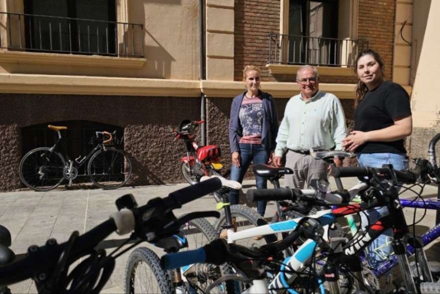 Teruel Existe pide ampliar los aparcamientos para bicicletas, motocicletas y patinetes en la ciudad de Teruel