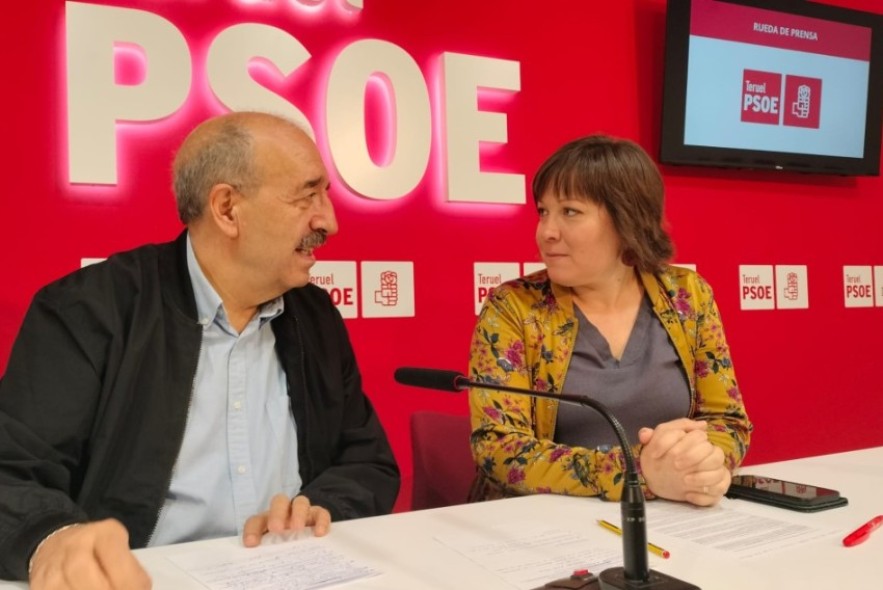 El PSOE denuncia la falta continuada de personal de administración y servicios en colegios e institutos