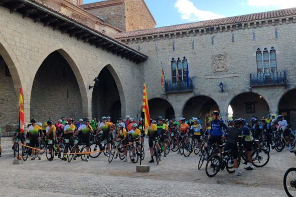 Un centenar de participantes en la Cicloturista del Maestrazgo