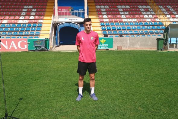 Álex Blesa, hechizo zurdo con la magia de Pitarque y Villarluengo