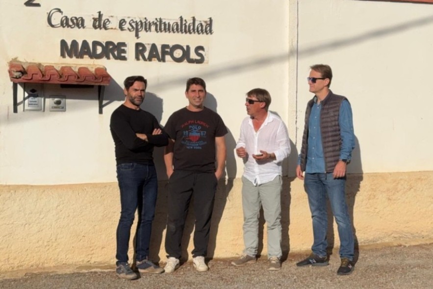 Vecinos de Las Viñas de San Cristóbal quieren saber sobre el futuro de la casa Madre Rafols
