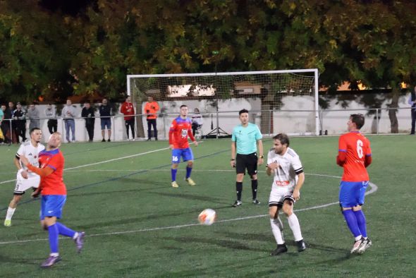 El Andorra recibe su primer gol del curso y empata 1-1 con el Cariñena