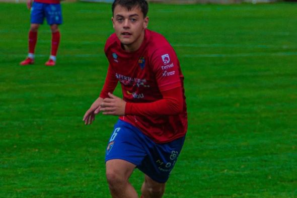 Lucas Beltrán, titular con un digno arranque en el Robres de Tercera