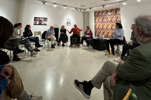 Arranca la tercera edición de los Aperitivos Literarios del Campus de Teruel