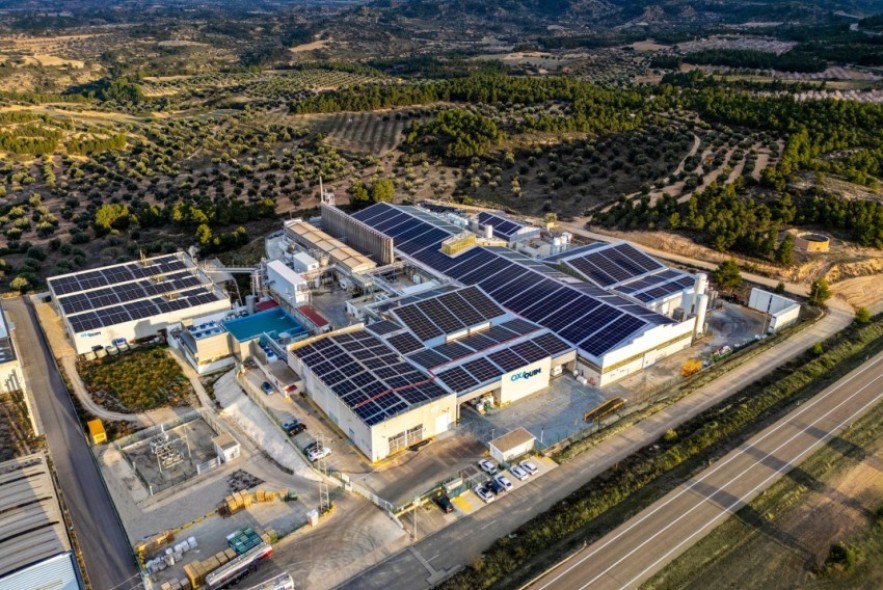 Oxaquim invertirá  20 millones y creará 40 empleos más en Alcañiz