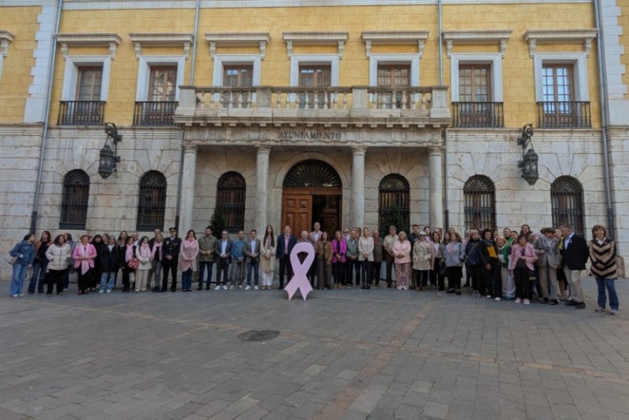 El 21% de las 99 mujeres diagnosticadas de cáncer de mama en Teruel en 2024 son menores de 50 años