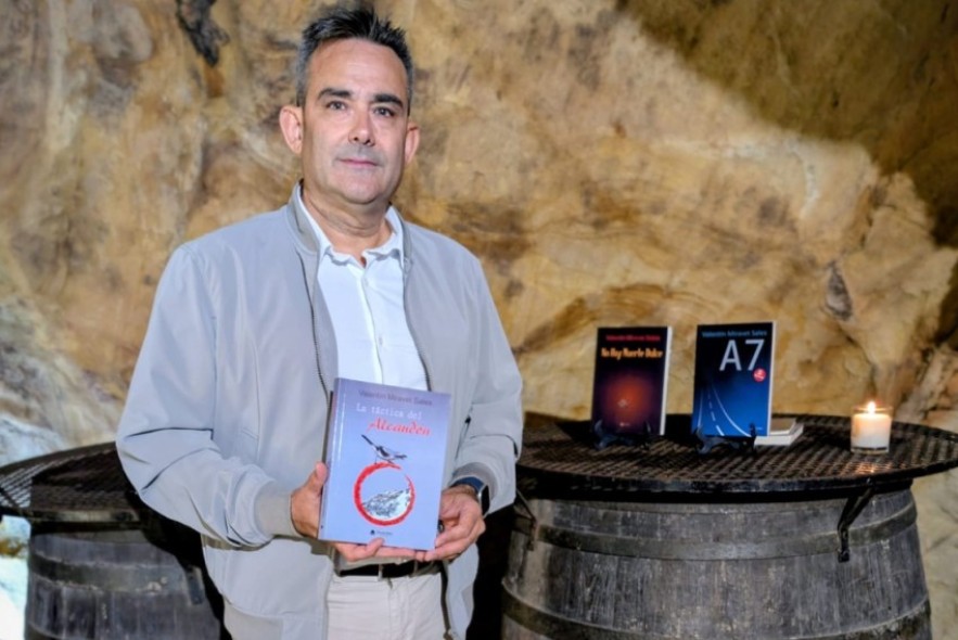 Valentín Miravet Sales, autor de la novela ‘La táctica del Alcaudón’: “El ‘rural noir’ da un soplo de aire fresco al género, con personajes de estilos de vida muy diferentes”