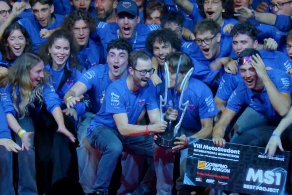MotoStudent consolida en Motorland su proyección internacional y talento joven