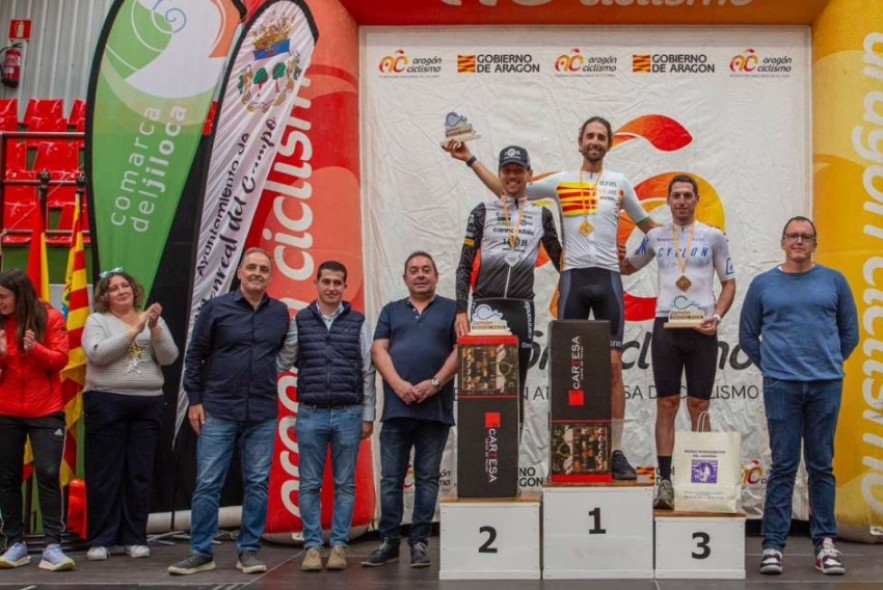 Bruno Garcés y Ester Ruiz se imponen en la Jamón Bike Gravel Race