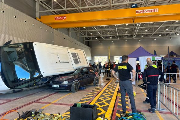 200 profesionales se forman en rescate  en una nueva edición de Aprat Rescue