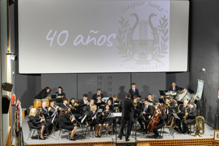 La Banda Gaspar Sanz de Calanda: cuarenta años al compás de su gente